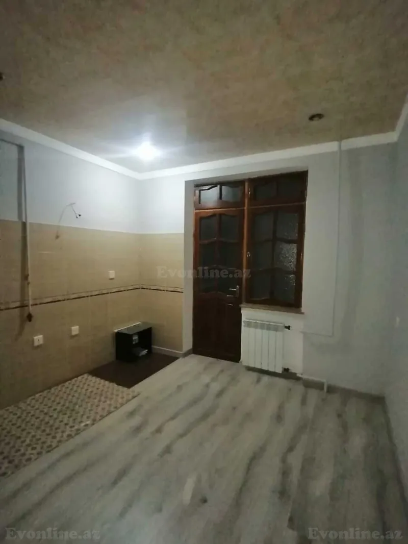 Satılır 3 otaqlı Mənzil Köhnə tikili 77.7 m² Suraxanı r. - şəkil 14