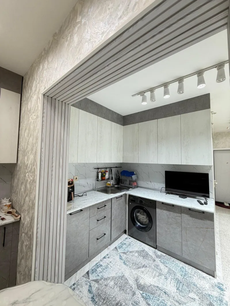 Satılır 2 otaqlı Mənzil Köhnə tikili 65 m² Xətai r. - şəkil 6