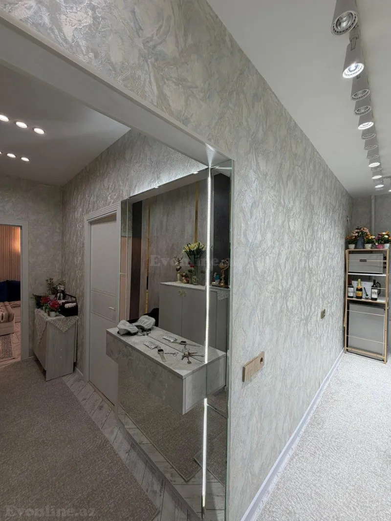 Satılır 2 otaqlı Mənzil Köhnə tikili 65 m² Xətai r. - şəkil 10