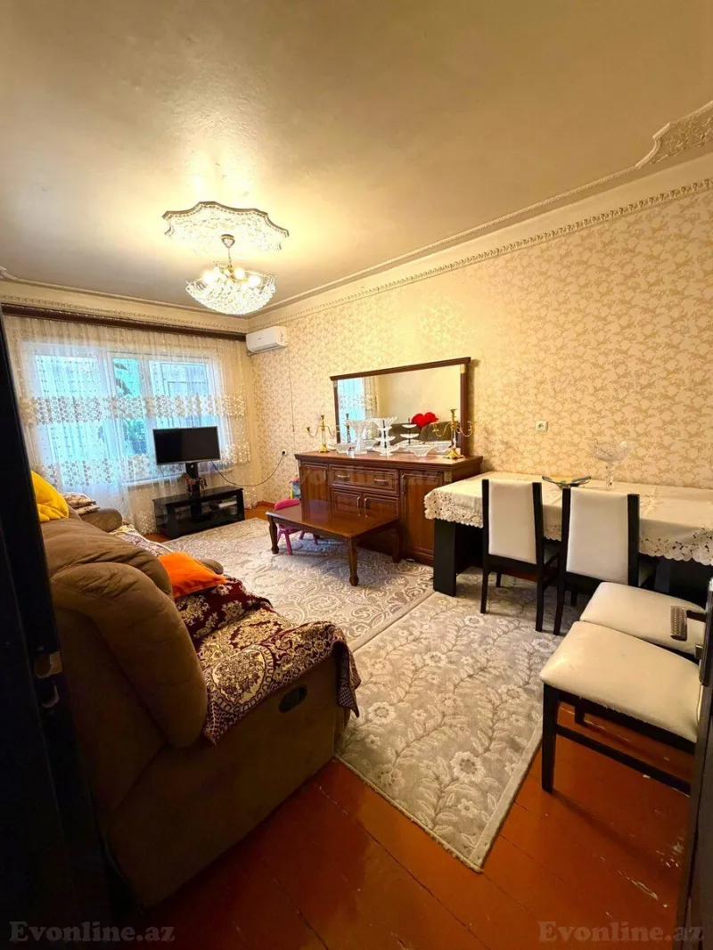 3 otaqlı Mənzil 90 m² Xalqlar Dostluğu m. Satılır