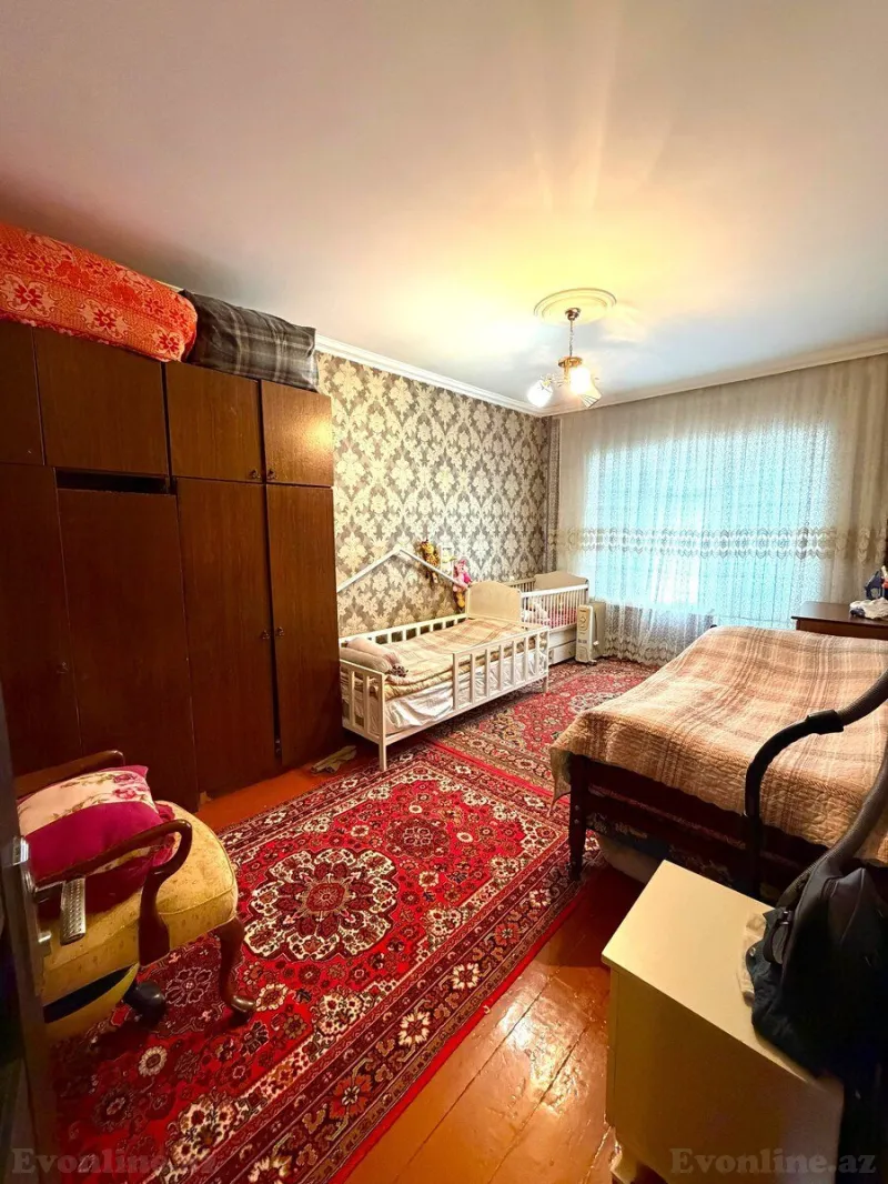 Satılır 3 otaqlı Mənzil Köhnə tikili 90 m² Xalqlar Dostluğu m. - şəkil 6