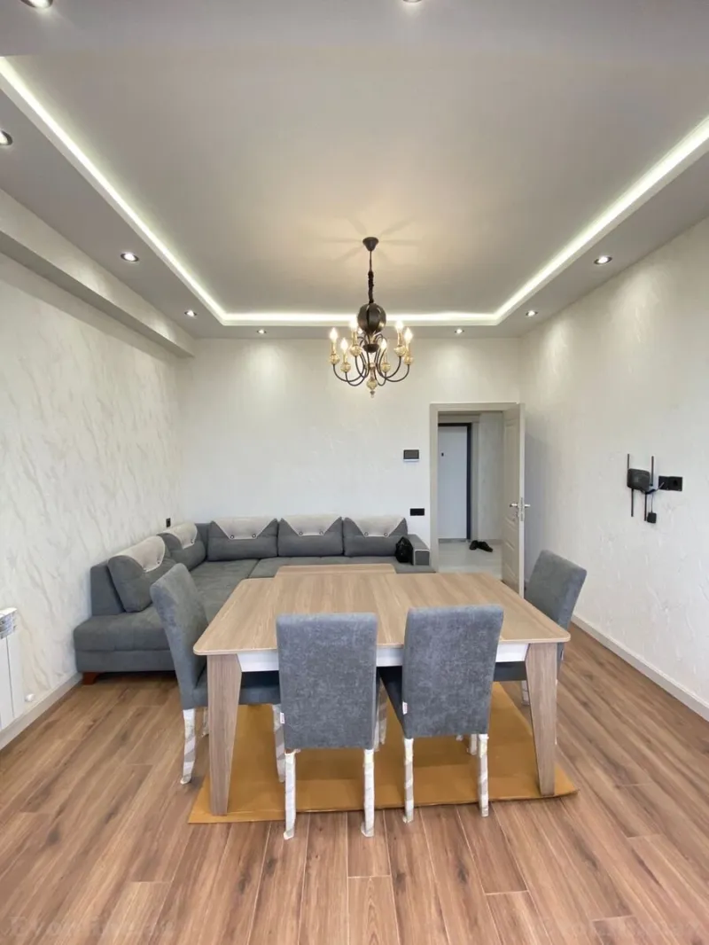 Kirayə verilir 2 otaqlı Mənzil Yeni tikili 55 m² Neftçilər m. - şəkil 2