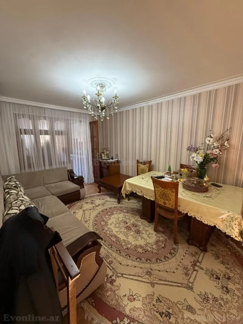 3 otaqlı Mənzil 55 m² 8-ci kilometr Satılır