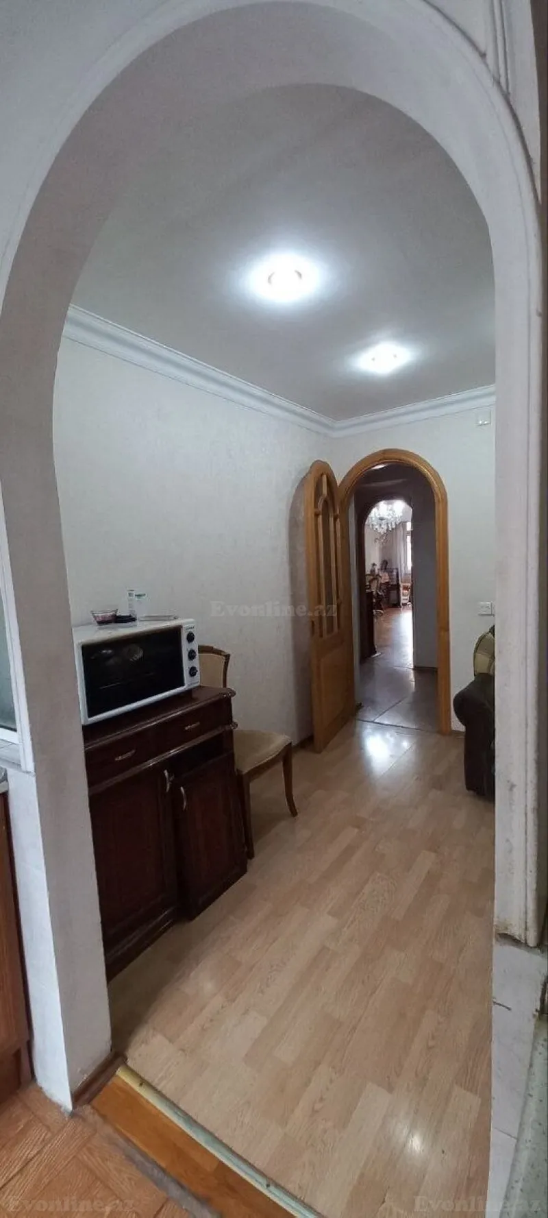 Satılır 2 otaqlı Mənzil Köhnə tikili 72 m² Gənclik m. - şəkil 4