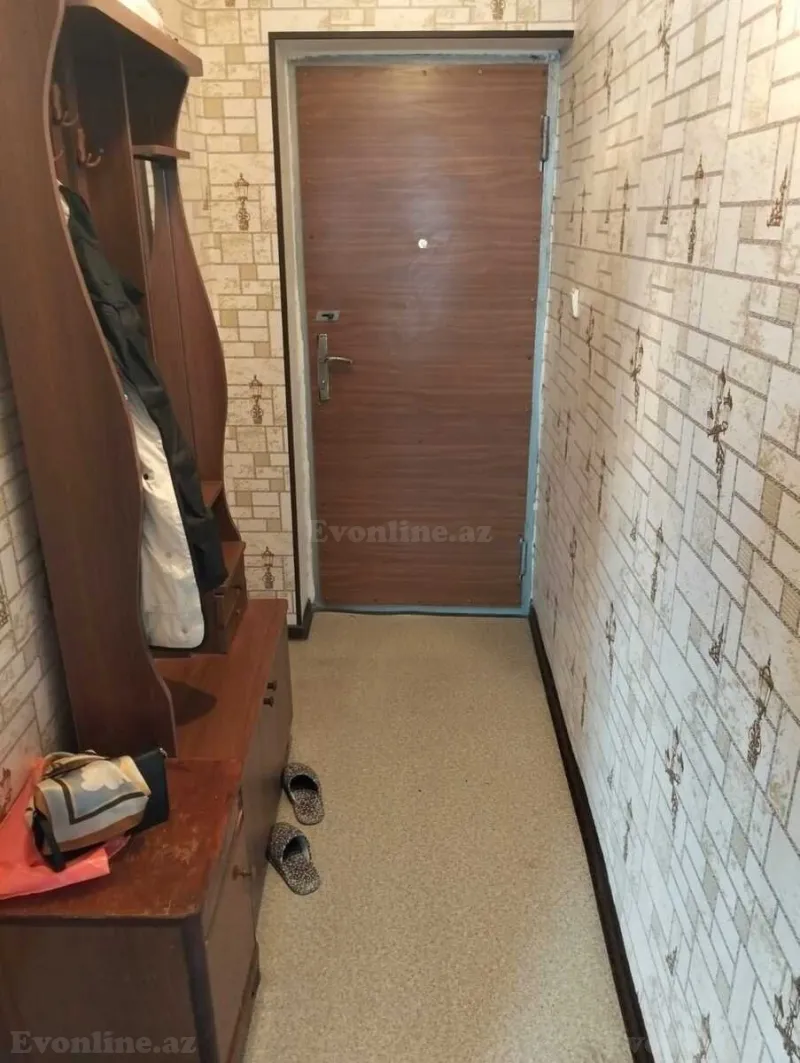 Satılır 1 otaqlı Mənzil Köhnə tikili 35 m² 4-cü mikrorayon - şəkil 3