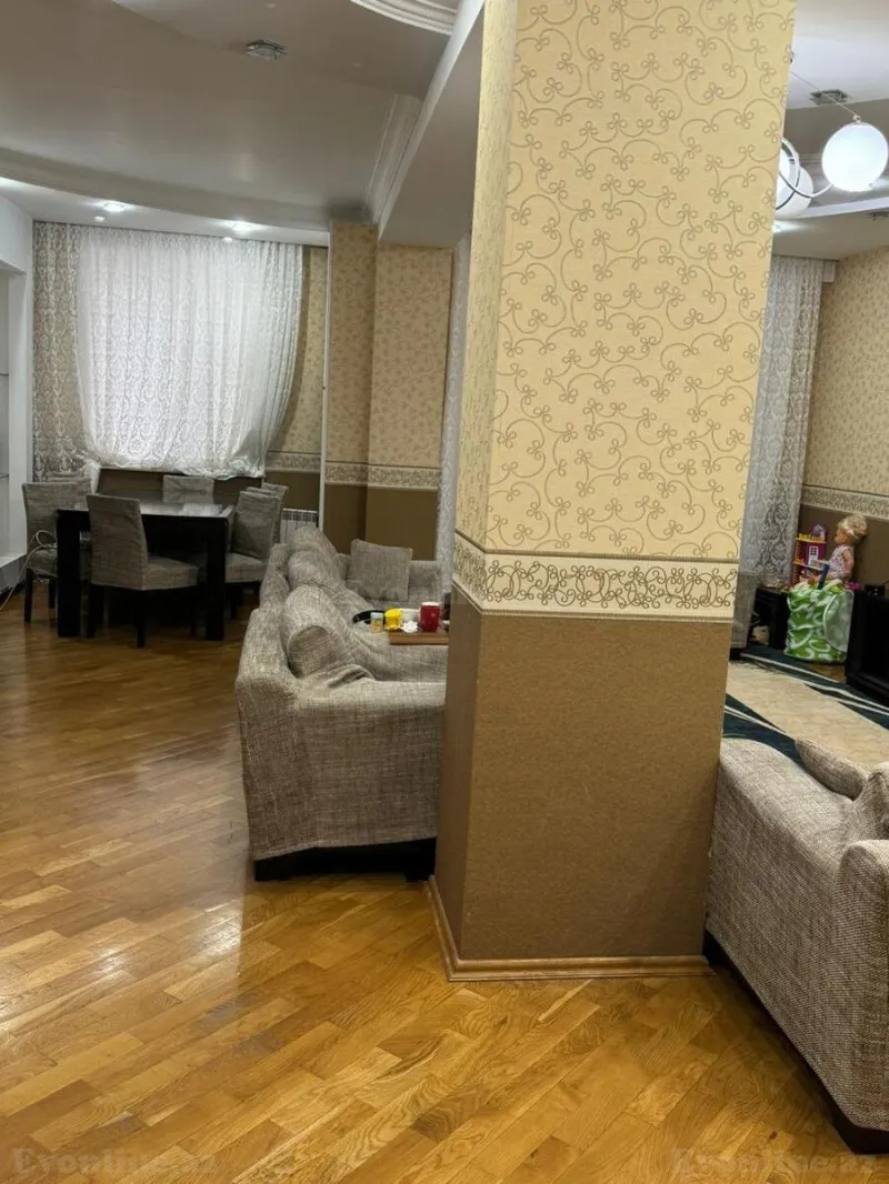 Satılır 4 otaqlı Mənzil Yeni tikili 160 m² 9-cu mikrorayon - şəkil 2