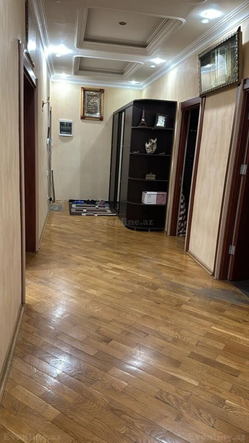 Satılır 4 otaqlı Mənzil Yeni tikili 160 m² 9-cu mikrorayon - şəkil 9