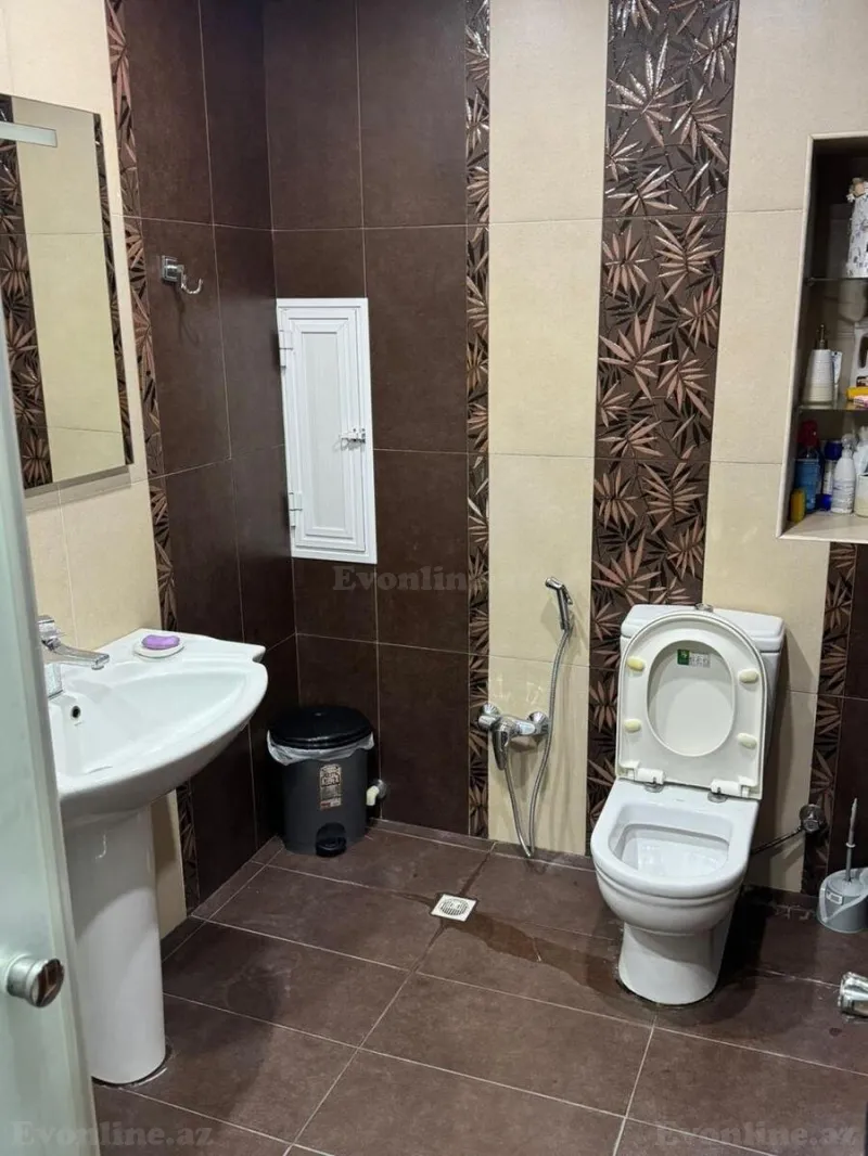 Satılır 4 otaqlı Mənzil Yeni tikili 160 m² 9-cu mikrorayon - şəkil 12