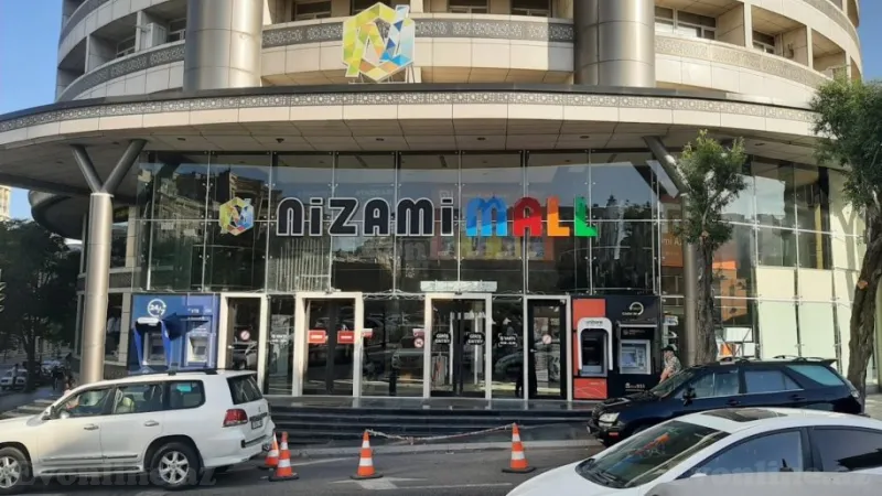 Obyekt 100 m² Nizami m. Satılır