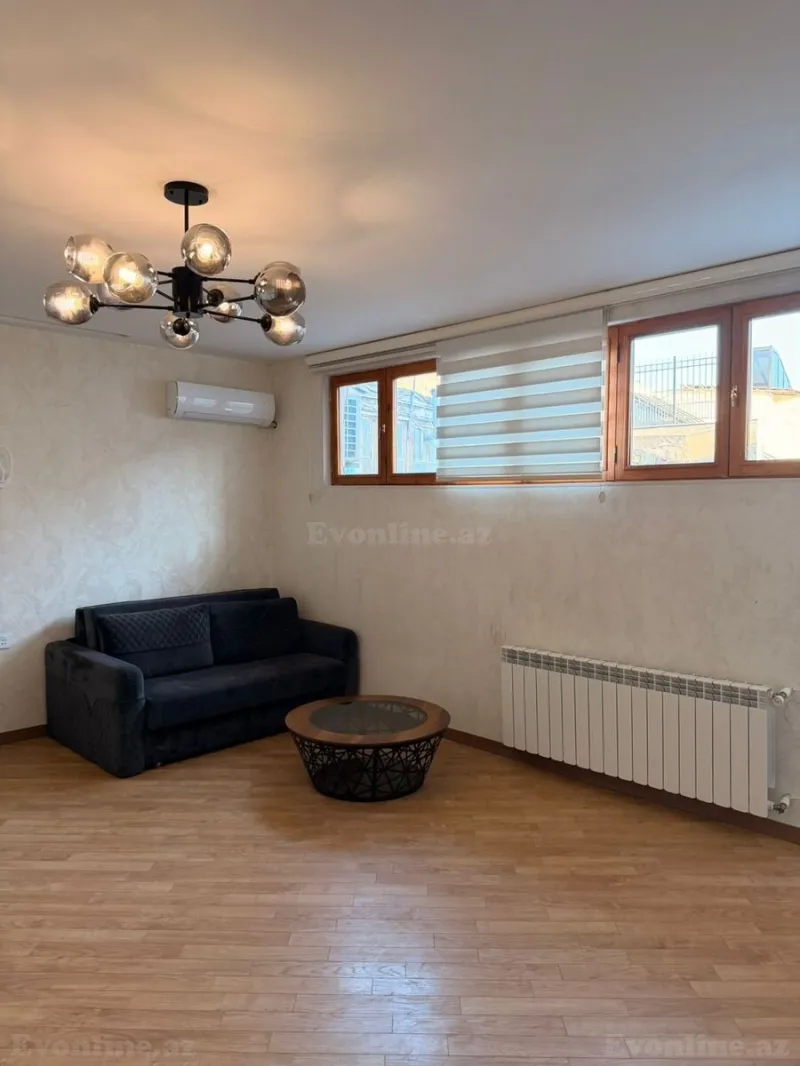 Kirayə verilir 1 otaqlı Mənzil Köhnə tikili 45 m² İçərişəhər m. - şəkil 2