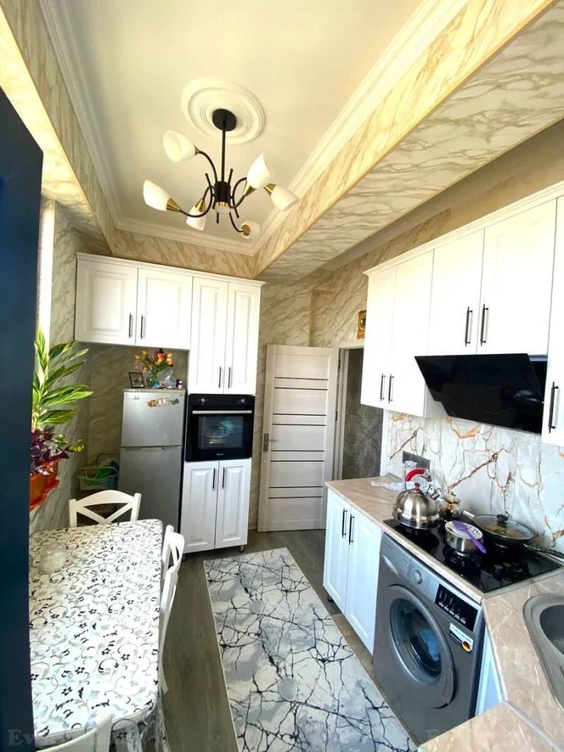 Satılır 2 otaqlı Mənzil Yeni tikili 60 m² Neftçilər m. - şəkil 6