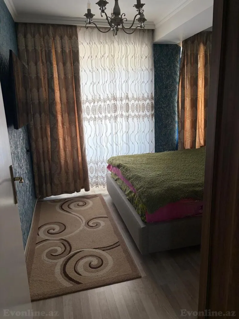 Satılır 3 otaqlı Mənzil Köhnə tikili 70 m² Sabunçu r. - şəkil 2