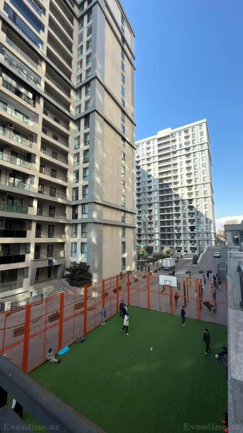 3 otaqlı Mənzil 100 m² Əhmədli Satılır