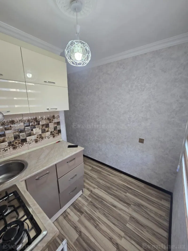 Satılır 2 otaqlı Mənzil Köhnə tikili 55 m² 8-ci kilometr - şəkil 11