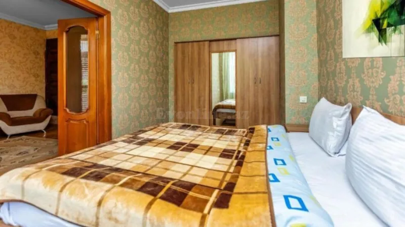 Satılır 3 otaqlı Mənzil Köhnə tikili 80 m² Səbail r. - şəkil 10