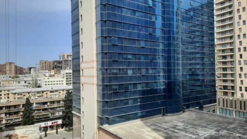 Kirayə verilir 2 otaqlı Mənzil Yeni tikili 65 m² Səbail r. - şəkil 10