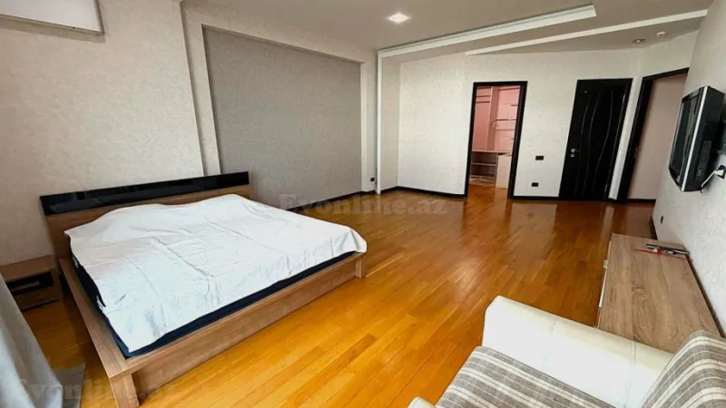 Kirayə verilir 4 otaqlı Mənzil Yeni tikili 220 m² Xətai m. - şəkil 9