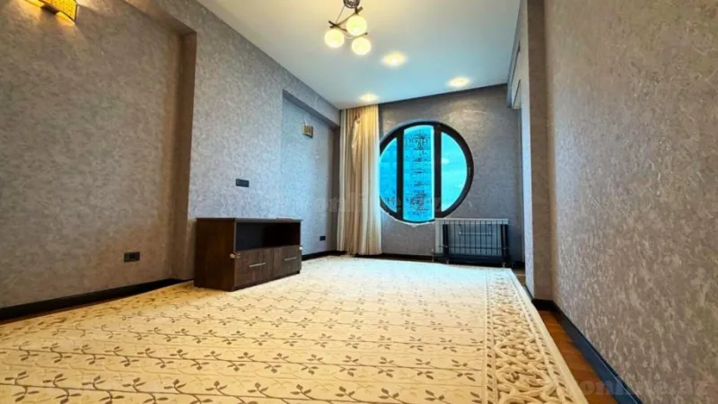 Kirayə verilir 4 otaqlı Mənzil Yeni tikili 220 m² Xətai m. - şəkil 13