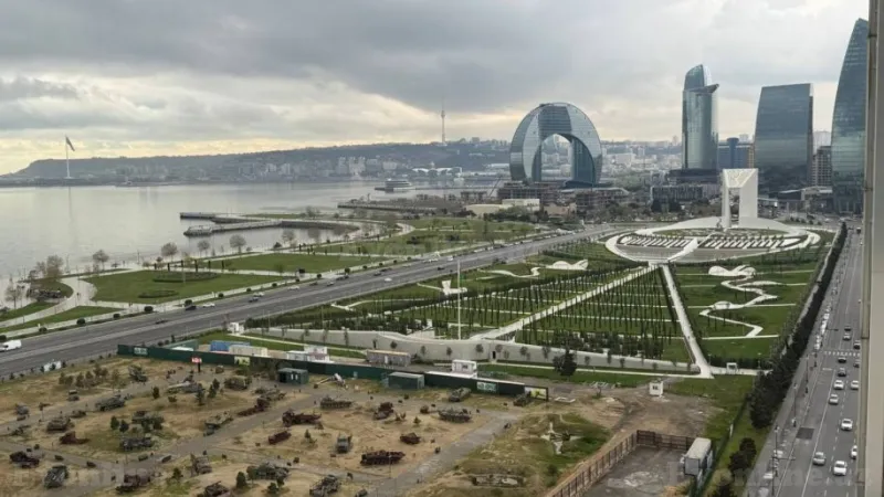 Kirayə verilir 4 otaqlı Mənzil Yeni tikili 220 m² Xətai m. - şəkil 18