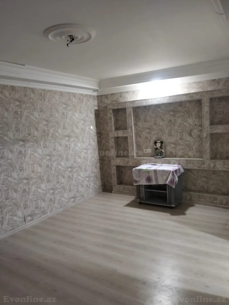 2 otaqlı Həyət evi 30 m² Suraxanı Satılır
