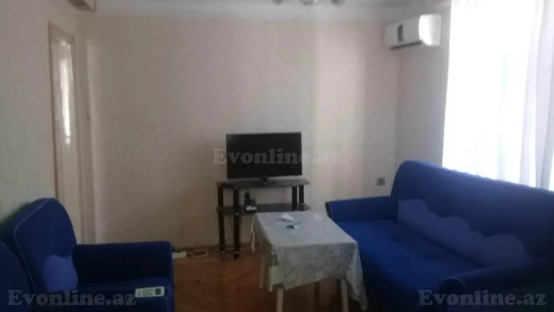 1 otaqlı Mənzil 40 m² Elmlər Akademiyası m. Kirayə verilir