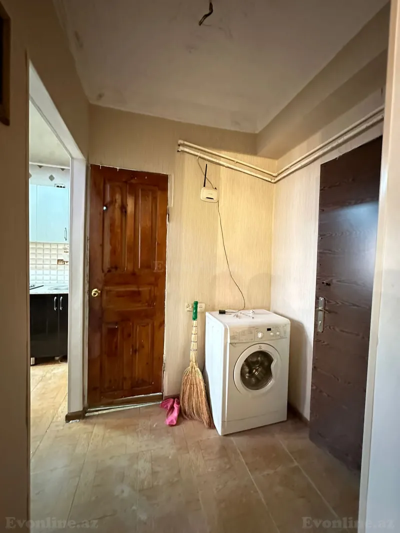 Satılır 1 otaqlı Mənzil Köhnə tikili 50 m² Bakıxanov - şəkil 16