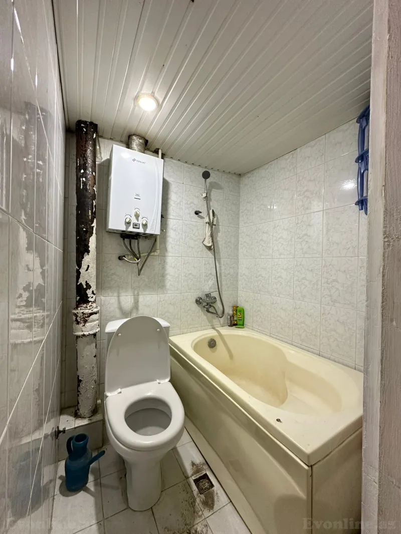 Satılır 1 otaqlı Mənzil Köhnə tikili 50 m² Bakıxanov - şəkil 17