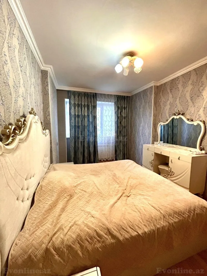 3 otaqlı Mənzil 80 m² 9-cu mikrorayon Kirayə verilir