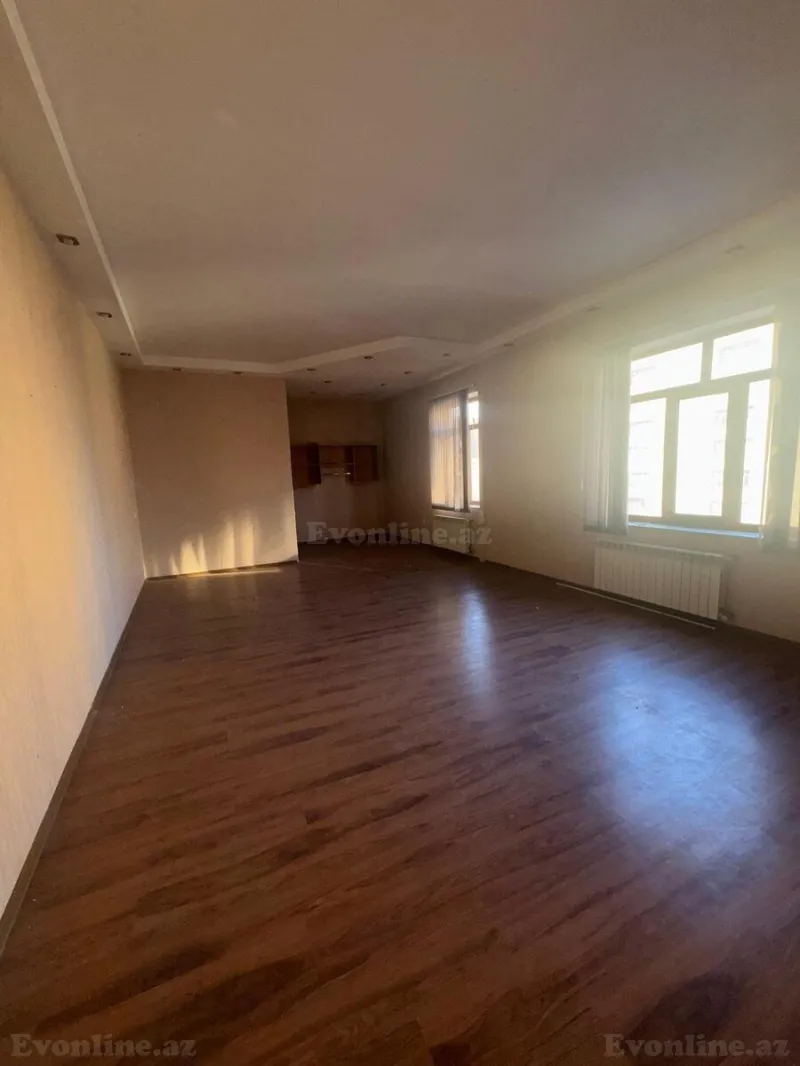 Kirayə verilir Ofis 325 m² Nəsimi r. - şəkil 4