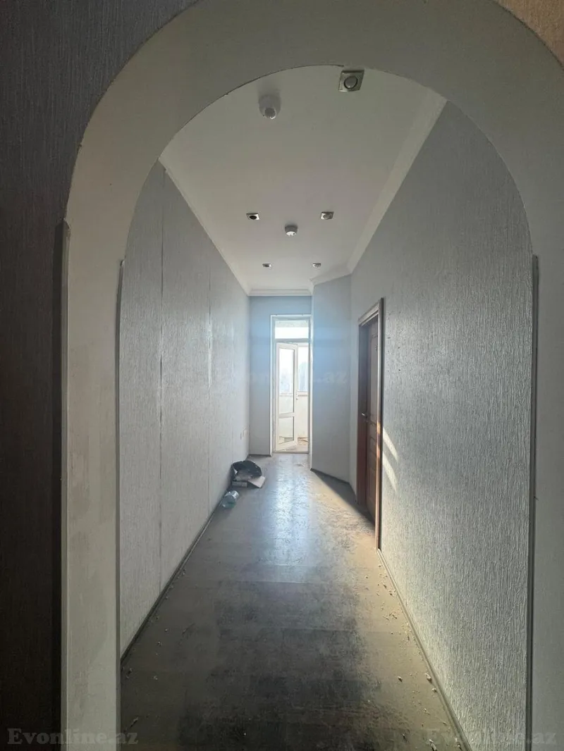 Kirayə verilir Ofis 325 m² Nəsimi r. - şəkil 7