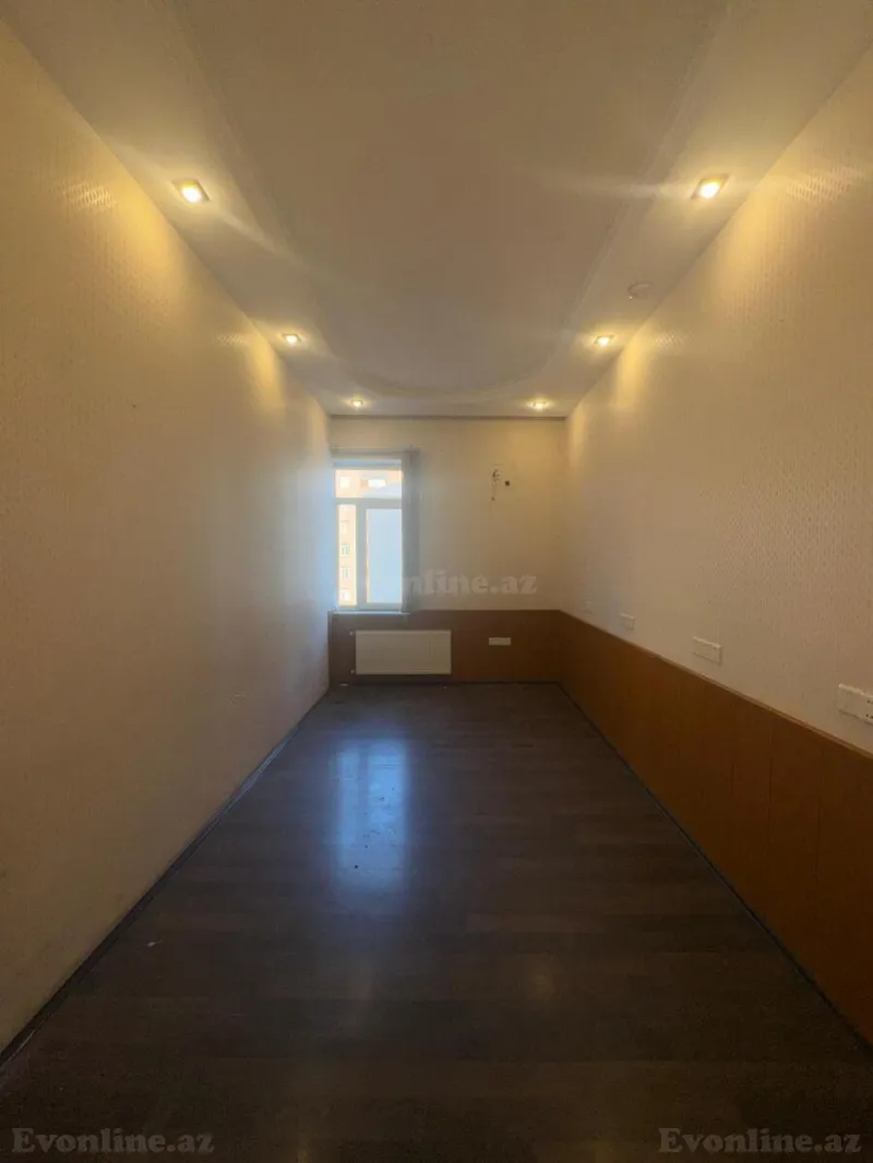 Kirayə verilir Ofis 325 m² Nəsimi r. - şəkil 13