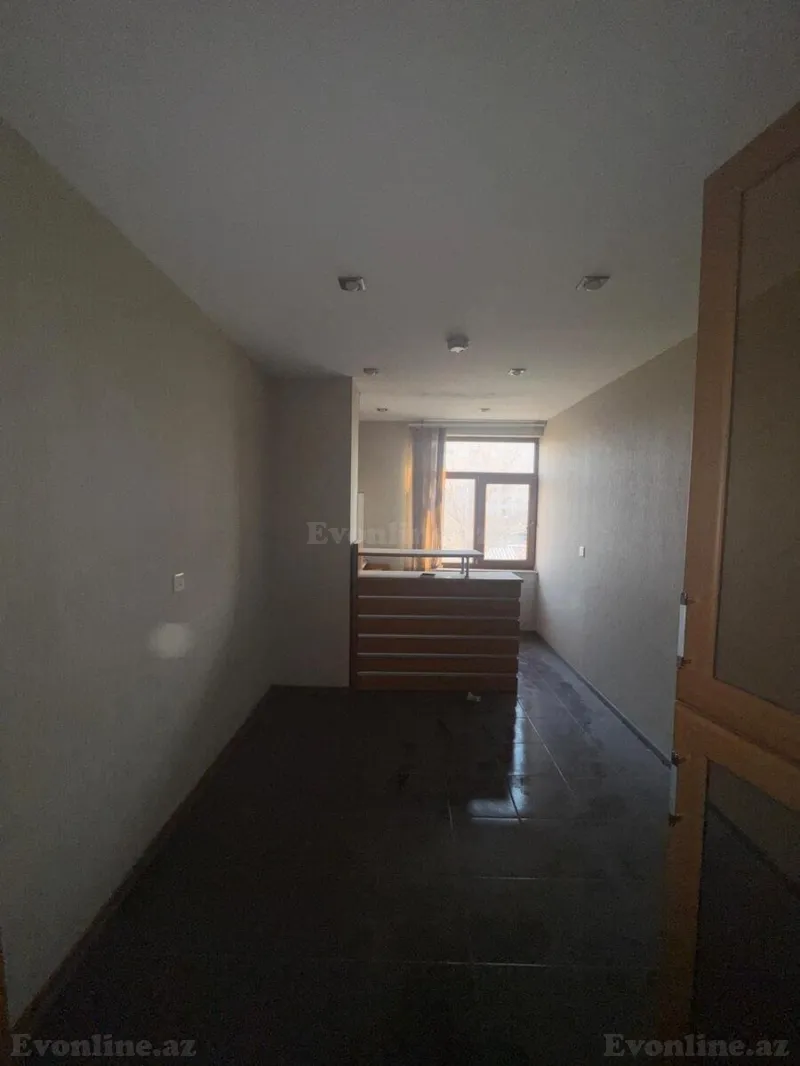 Kirayə verilir Ofis 325 m² Nəsimi r. - şəkil 19