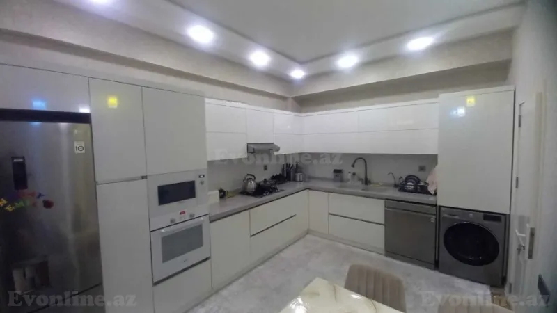 Satılır 4 otaqlı Mənzil Yeni tikili 136 m² Abşeron r. - şəkil 14