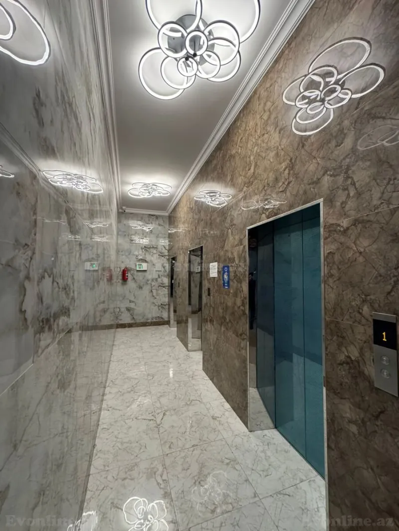 Satılır 4 otaqlı Mənzil Yeni tikili 164 m² Nəsimi r. - şəkil 5