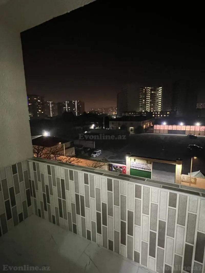 Kirayə verilir 3 otaqlı Mənzil Yeni tikili 136 m² Neftçilər m. - şəkil 8