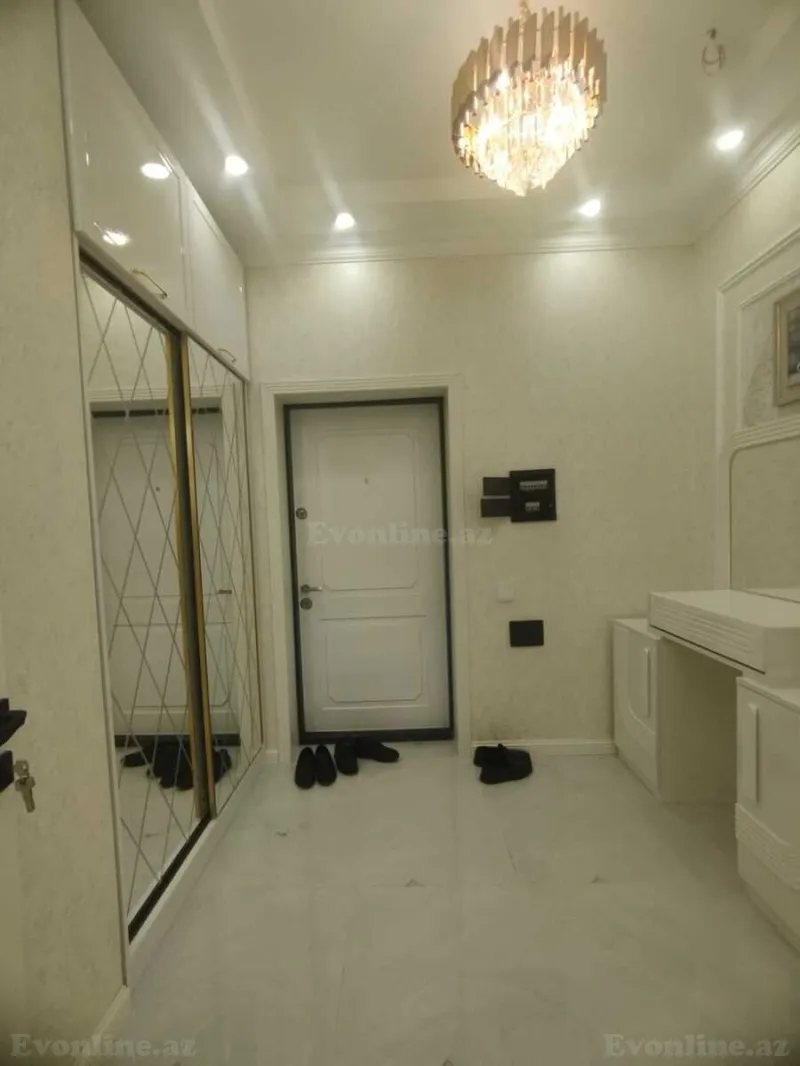 Satılır 3 otaqlı Mənzil Yeni tikili 106 m² 28 May m. - şəkil 12