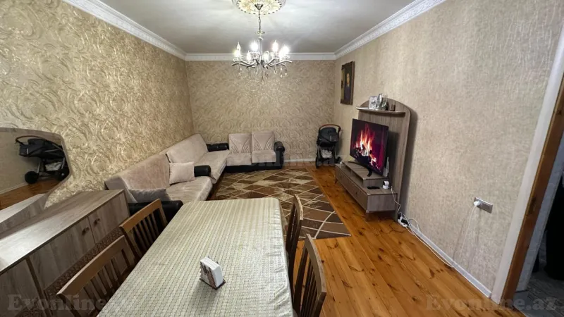 4 otaqlı Həyət evi 100 m² Qaraçuxur Satılır