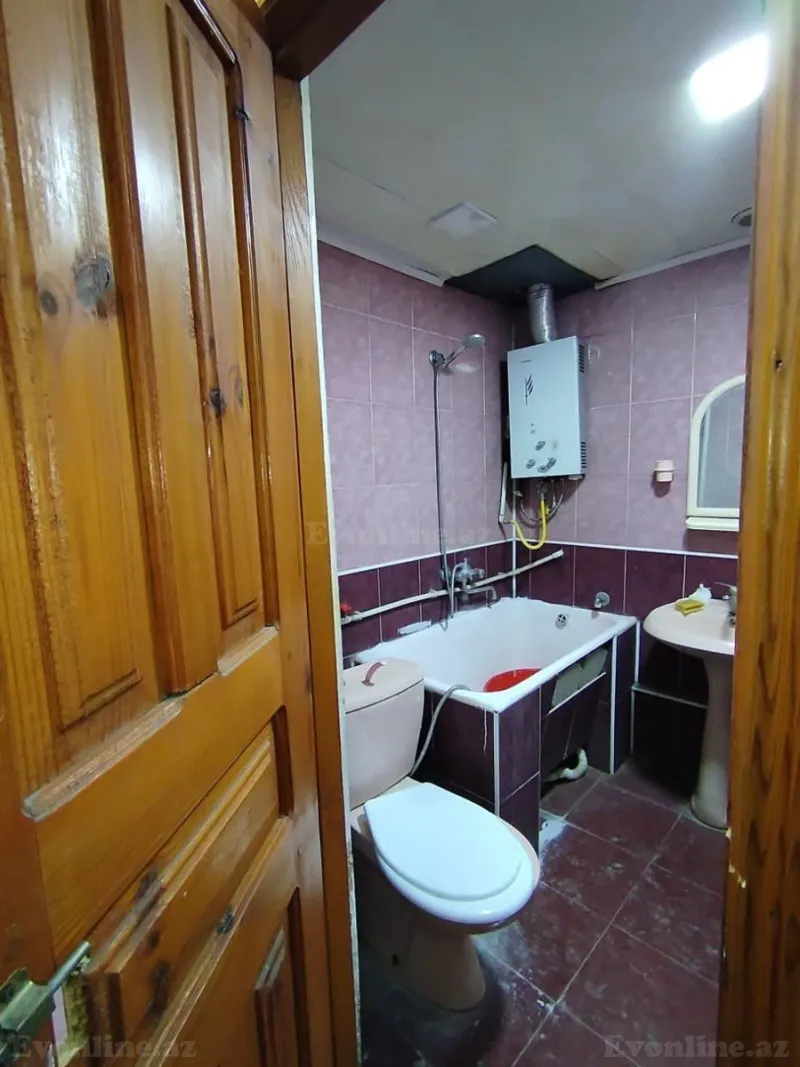 Satılır 2 otaqlı Mənzil Köhnə tikili 50 m² Elmlər Akademiyası m. - şəkil 9