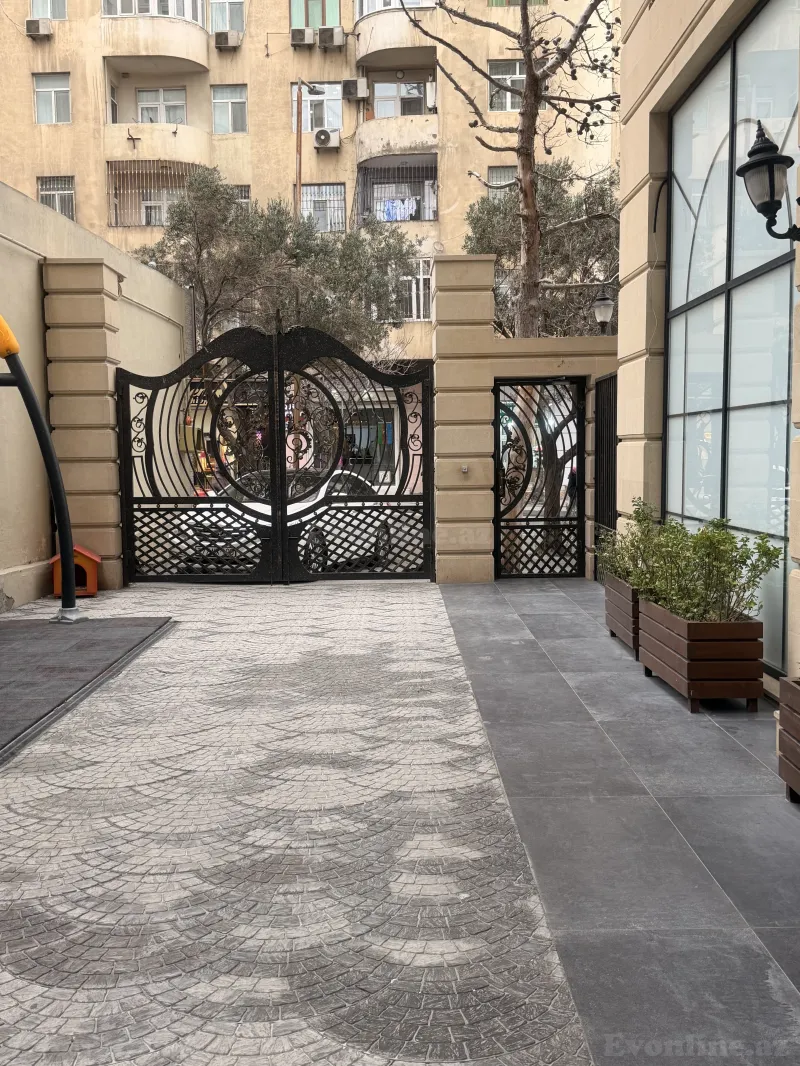 Satılır 1 otaqlı Mənzil Yeni tikili 70 m² M.Ə.Rəsulzadə - şəkil 2