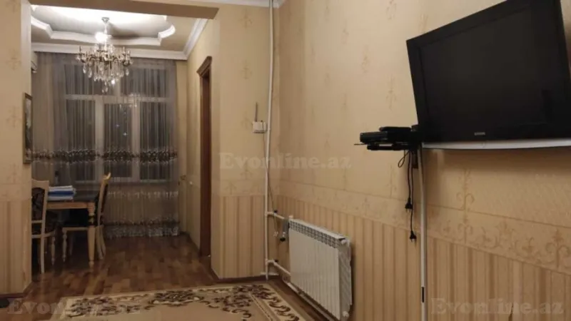 Kirayə verilir 3 otaqlı Mənzil Köhnə tikili 100 m² Nəsimi r. - şəkil 3