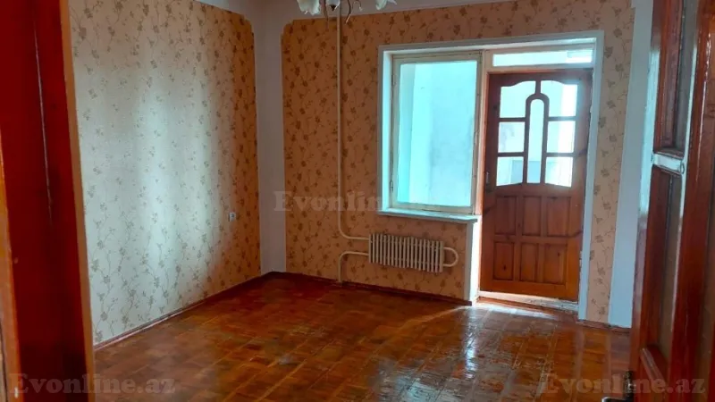 Satılır 4 otaqlı Mənzil Köhnə tikili 60 m² Xalqlar Dostluğu m. - şəkil 2