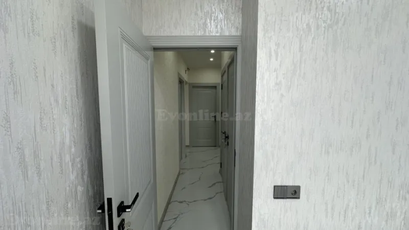 Satılır 5 otaqlı Mənzil Köhnə tikili 120 m² Qaraçuxur - şəkil 3