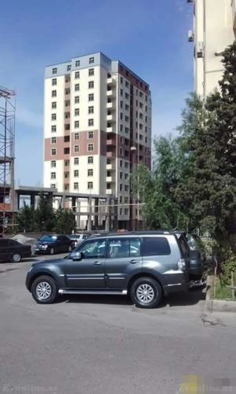 Satılır 3 otaqlı Mənzil Yeni tikili 147 m² Həzi Aslanov