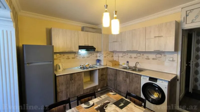 Kirayə verilir 2 otaqlı Mənzil Köhnə tikili 75 m² Xətai m. - şəkil 4