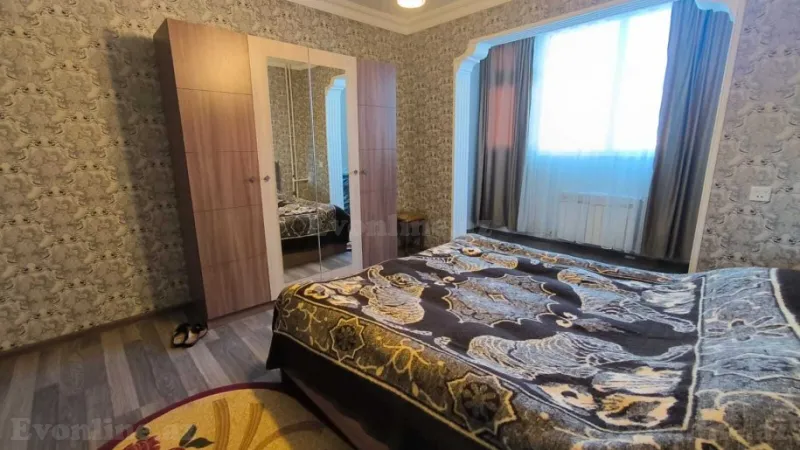 Kirayə verilir 2 otaqlı Mənzil Köhnə tikili 75 m² Xətai m. - şəkil 10