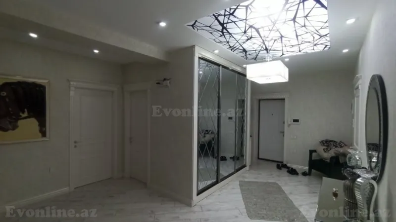Satılır 4 otaqlı Mənzil Yeni tikili 165 m² Yasamal r. - şəkil 4