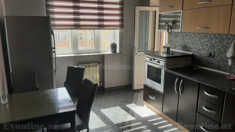 Kirayə verilir 3 otaqlı Mənzil Yeni tikili 135 m² Yasamal - şəkil 5