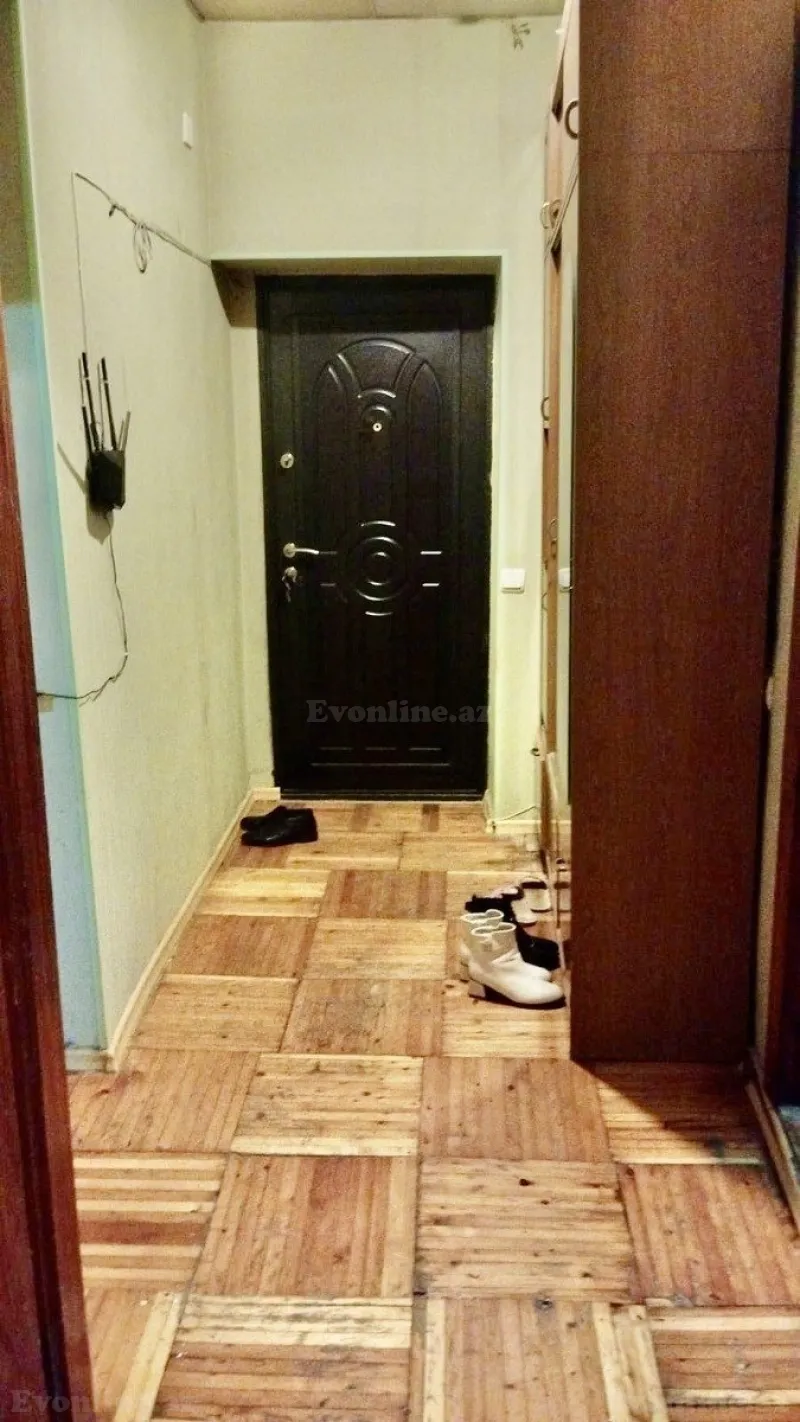 Satılır 2 otaqlı Mənzil Köhnə tikili 57 m² Neftçilər m. - şəkil 4