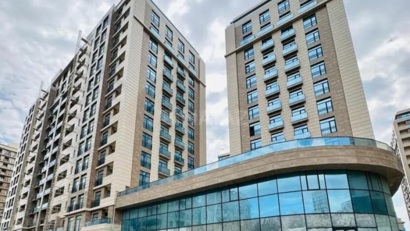 4 otaqlı Mənzil 190.5 m² Nizami m. Satılır