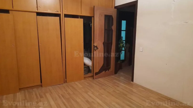 Satılır 2 otaqlı Mənzil Köhnə tikili 72 m² Elmlər Akademiyası m. - şəkil 5